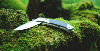 Cuchillo táctico