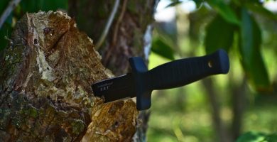 Cuchillo de remate y caza